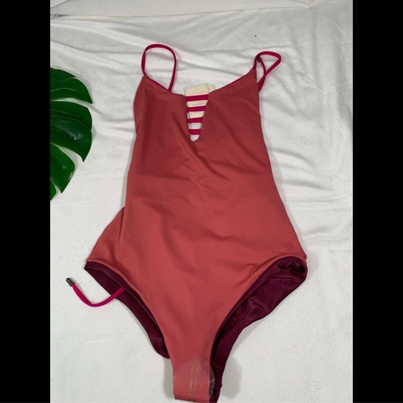 NWT $154‎ Maaji EverGreen Colorblock One-Piece Swimsuit [SZ Medium ] - Picture 8 of 8